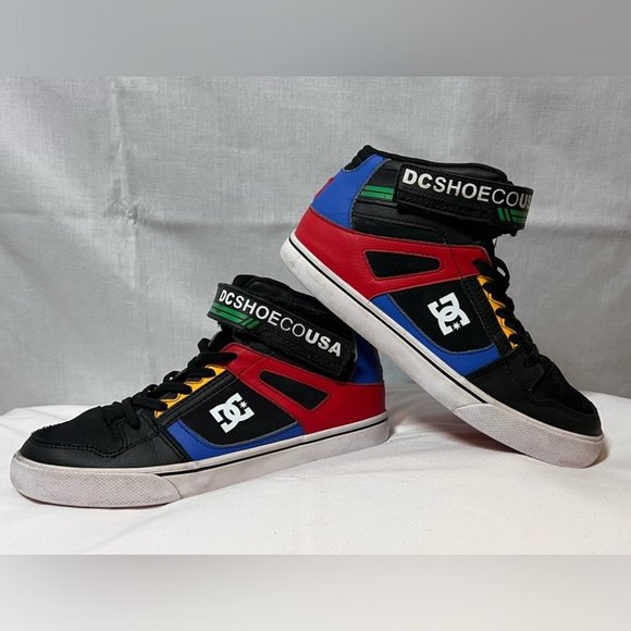 Kids DC High Tops size 6.5 - Picture 1 of 3